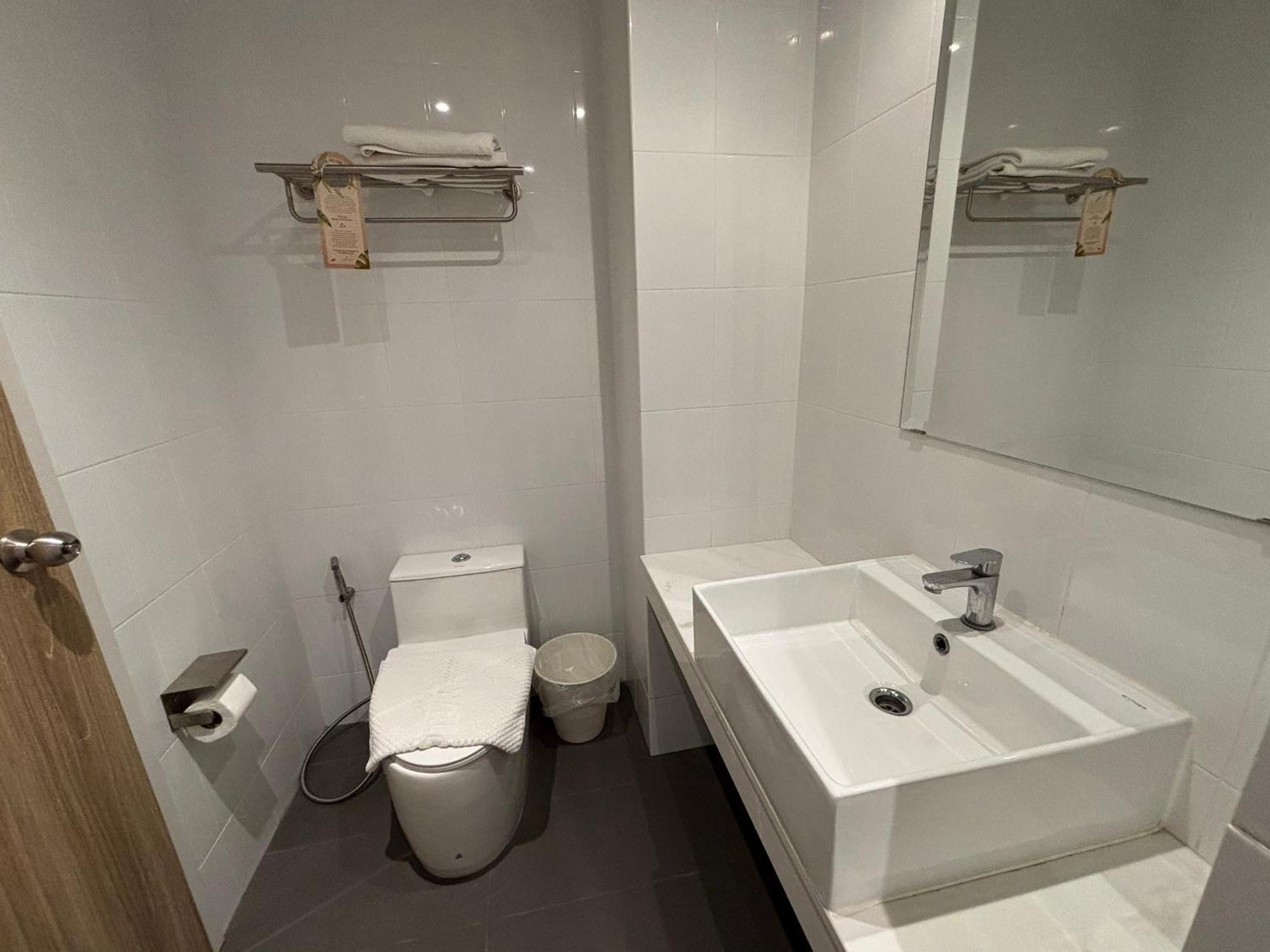 De Botan Bangna Hotel Bangkok Luaran gambar